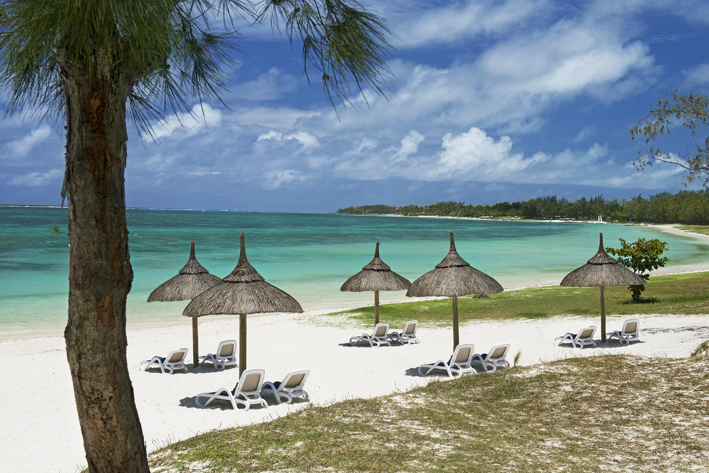 Emeraude Beach Attitude (Adults Only) Belle Mare Exterior foto
